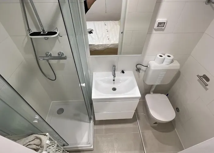 Bruno - Wifi And Parking Available * Portorož