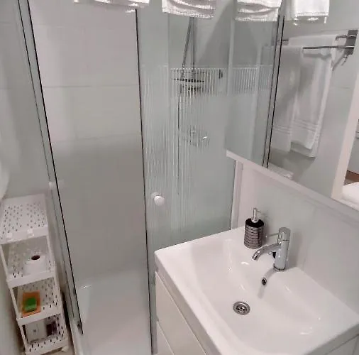 Bruno - Wifi And Parking Available Apartment Portoroz